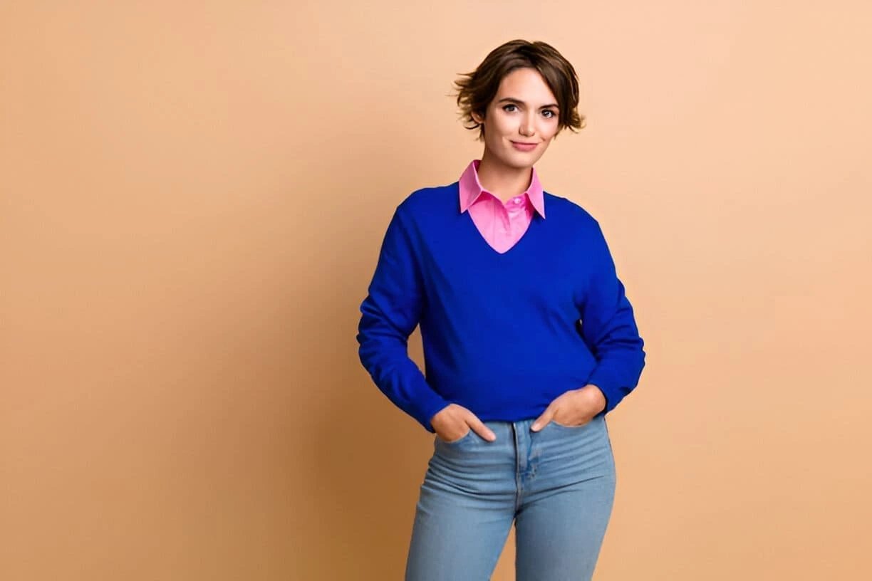 How to choose the best petite  V-neck sweaters for women? (BONUS TIPS).