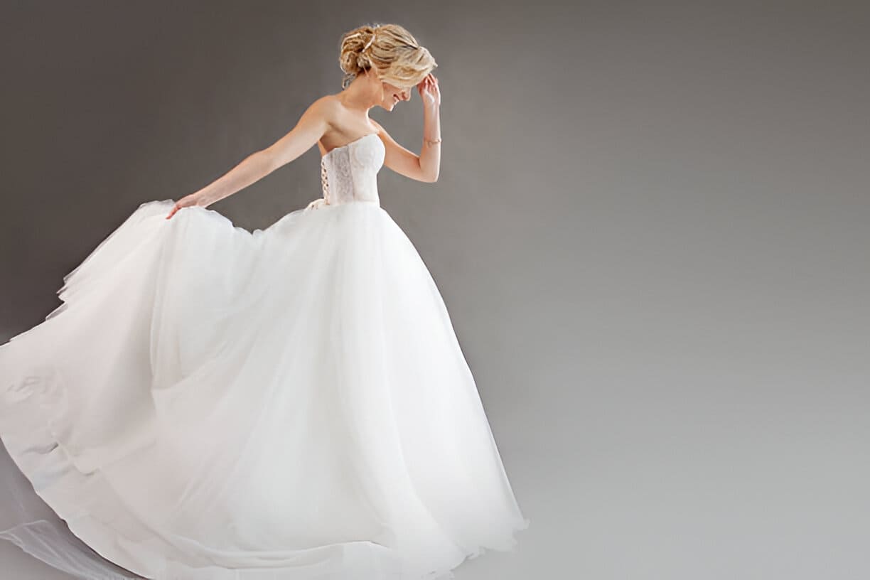 gown for winter wedding