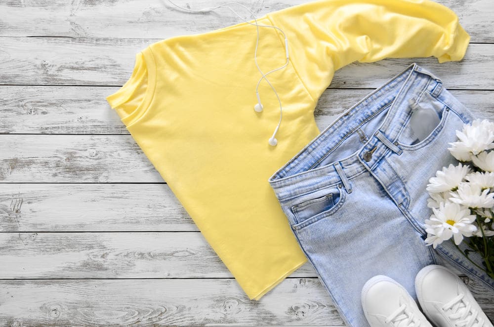 clothes for 30 yr old woman